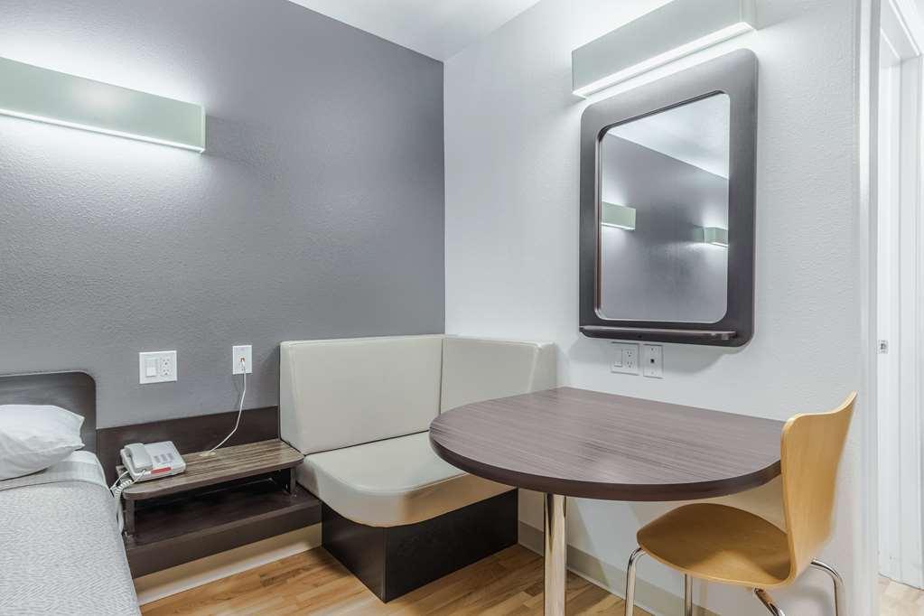 Studio 6 Victorville - Apple Valley Стая снимка